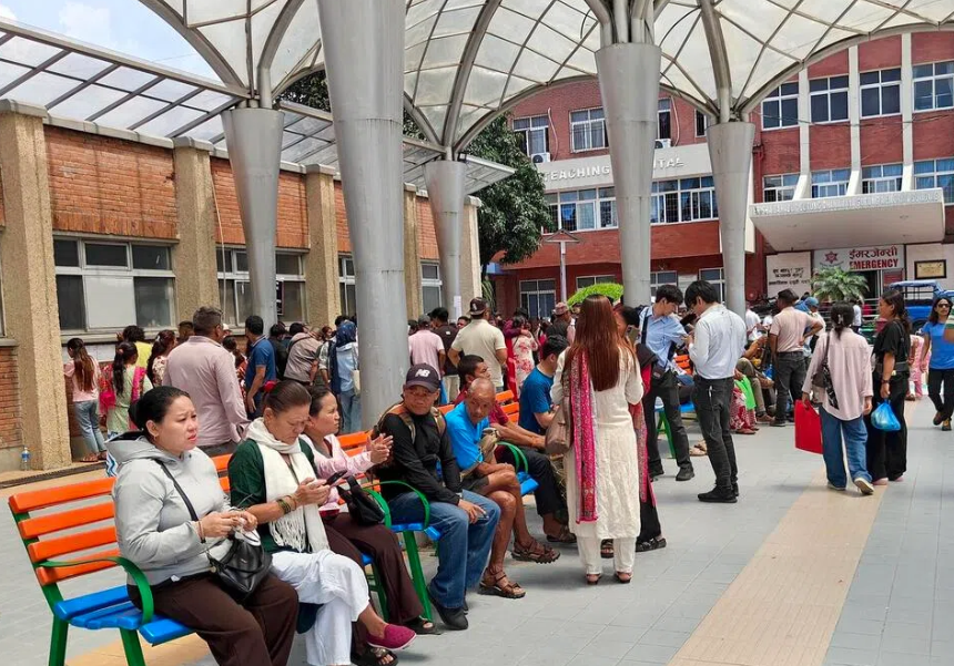 Nepal Flood Death Toll Climbs Past 500 as Families Desperately Search Kathmandu Hospitals