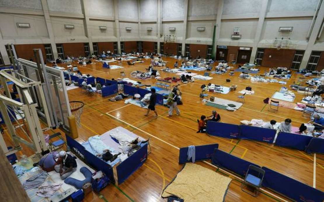 Over 8,000 Still Displaced a Week After Kumamoto Earthquake as Japan Battles Heat Crisis