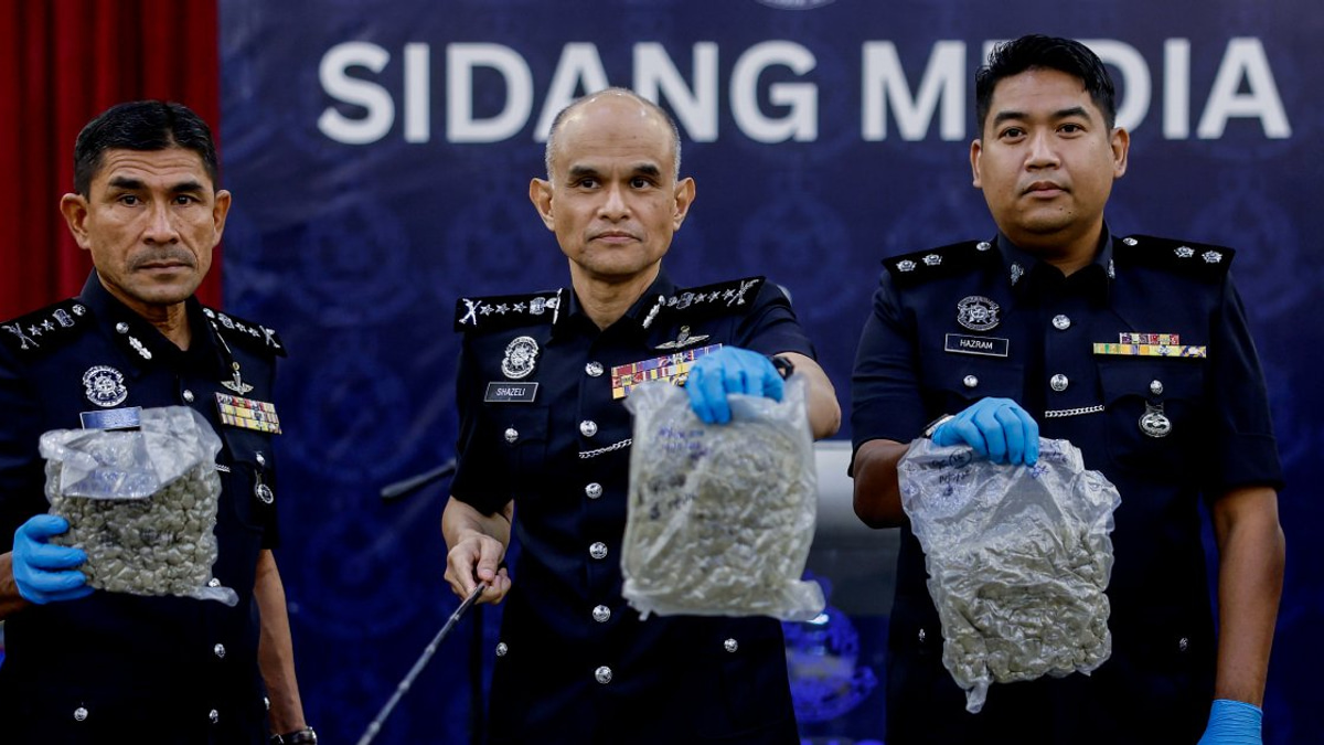Police seize RM19.8 million cannabis shipment at KLIA; seven arrested in major trafficking bust