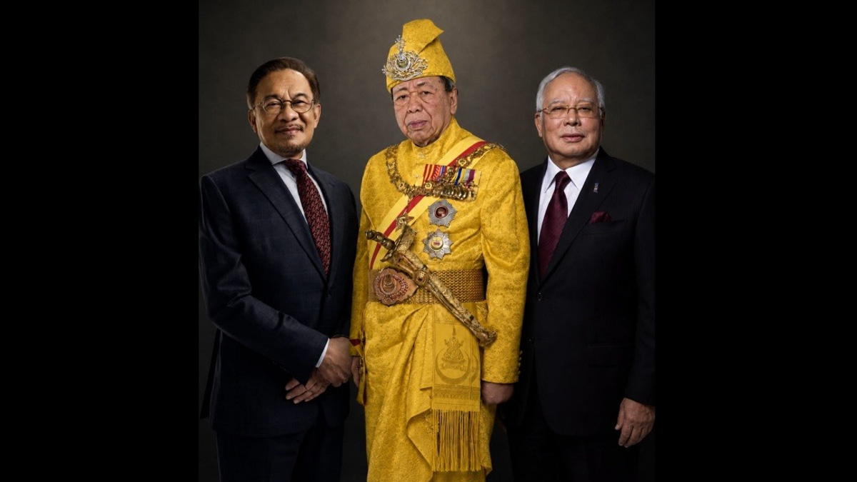 Selangor Sultan Commends PM Anwar for Delivering LRT3 Project