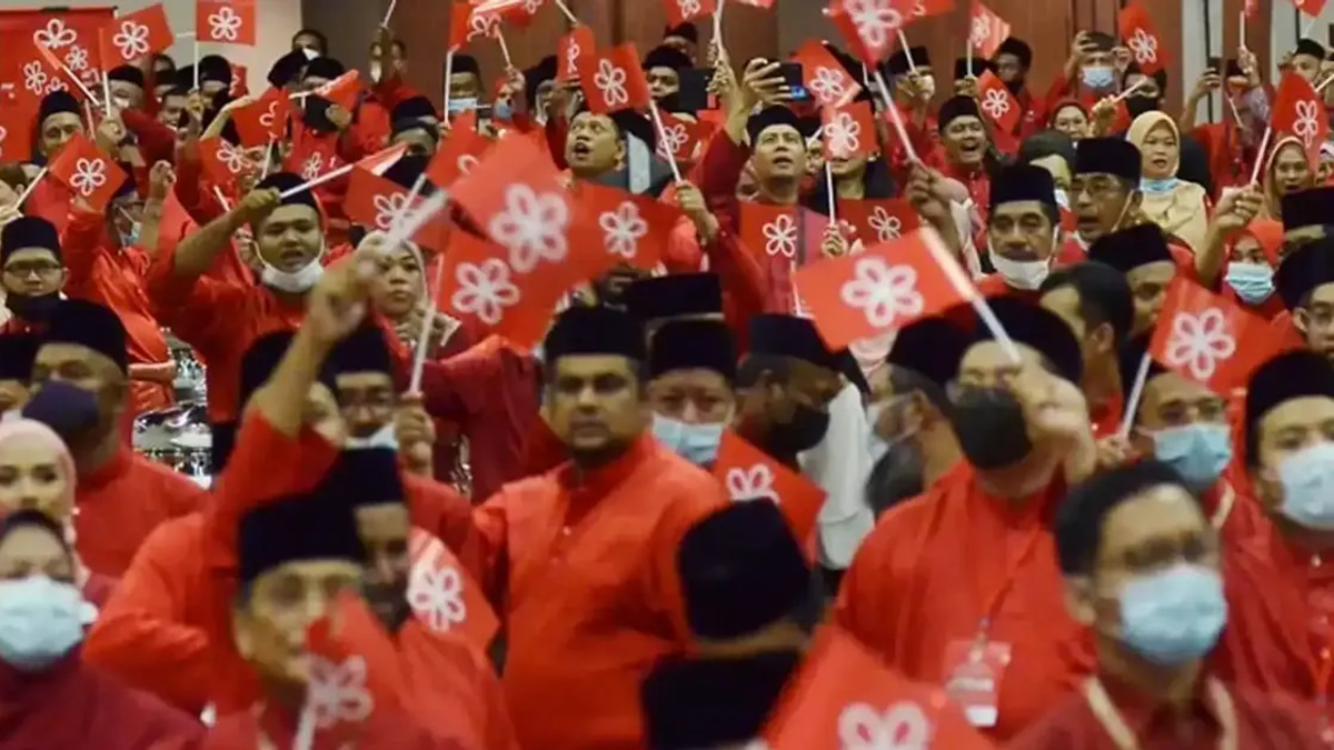 Bersatu's Role in Perikatan Nasional 'Untenable', PAS Official Claims