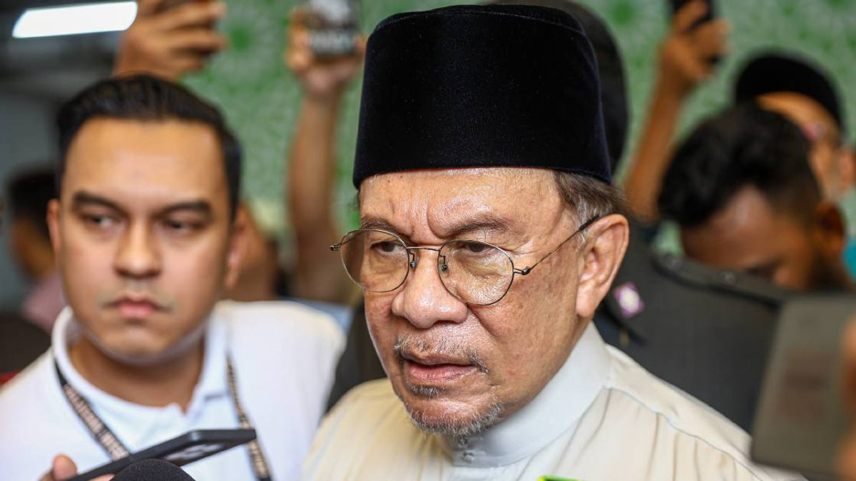 Malaysia will pursue Jho Low regardless of potential US pardon, Anwar says