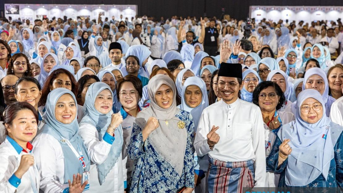 Political Movements Must Strengthen Community Ties, Says AMK Chief